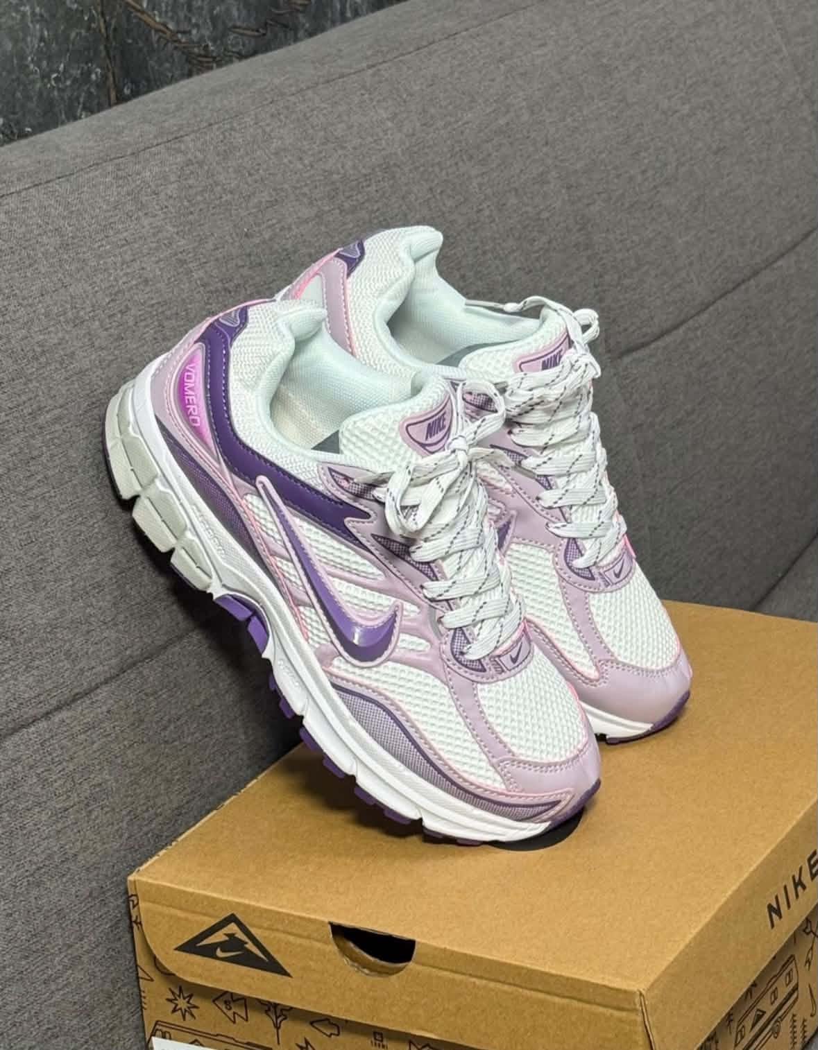 Nike Zoom Vomero 5